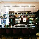 Hotel Pullman World Trade Center 4*