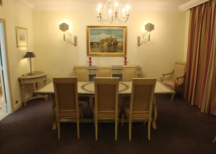 普尔曼布加勒斯特世界贸易中心酒店 酒店