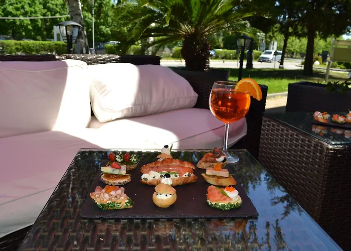 普尔曼布加勒斯特世界贸易中心酒店 酒店 4*