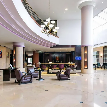 Pullman World Trade Center Hotel