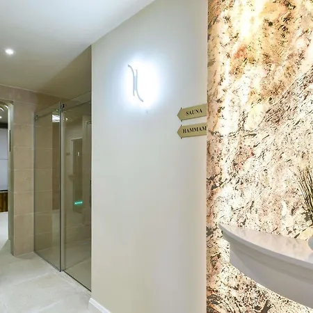 Otel Pullman World Trade Center Bükreş