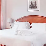 Pullman World Trade Center 4* Bucareste