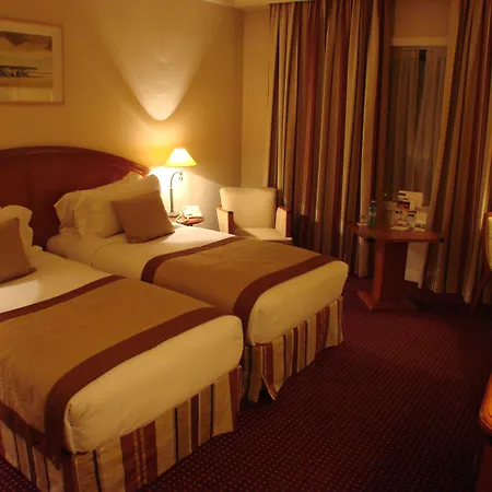 Hotel Pullman World Trade Center 4*