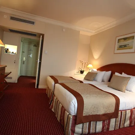 Pullman World Trade Center 4* Bukareszt