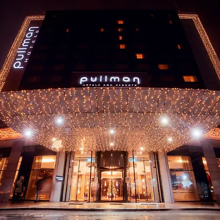 Отель Pullman World Trade Center