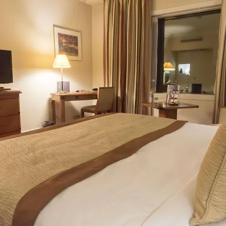 Отель Pullman World Trade Center 4*