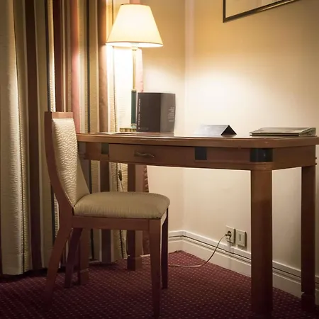 Pullman World Trade Center