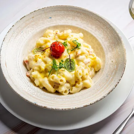 Pullman World Trade Center