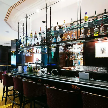 Pullman World Trade Center Otel Bükreş