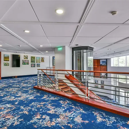 Otel Pullman World Trade Center Bükreş