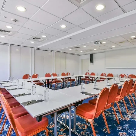 Pullman World Trade Center 4* Bucharest