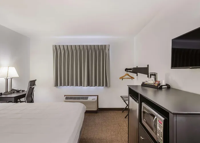 Pullman World Trade Center 4* Bucarest