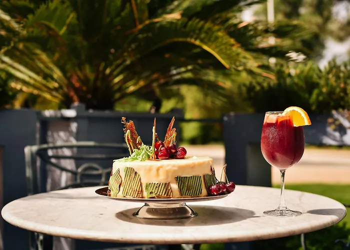 Hotel Pullman World Trade Center