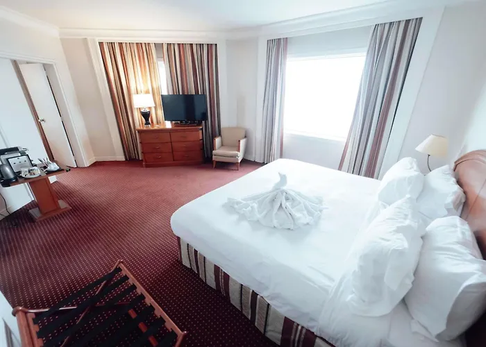 Pullman World Trade Center Szálloda 4*