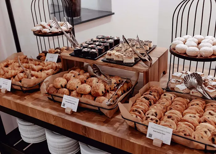 Pullman World Trade Center Otel