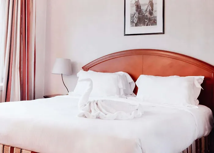 Pullman World Trade Center 4* Bucureşti