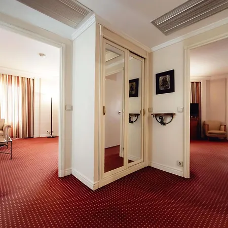 普尔曼布加勒斯特世界贸易中心酒店