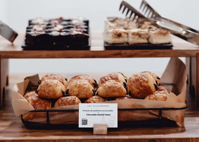 Hotel Pullman World Trade Center 4*